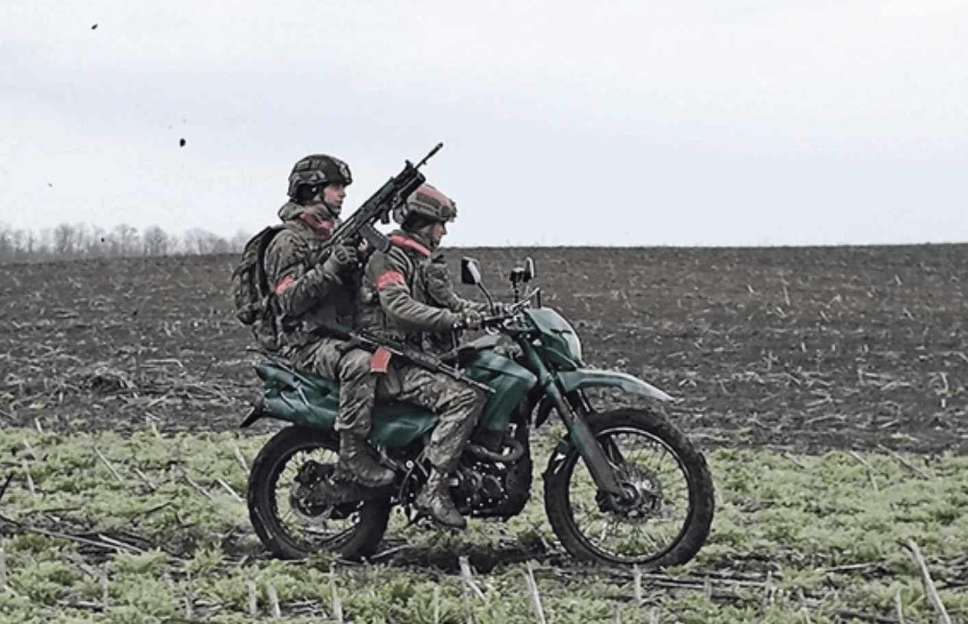 皇冠信用网登1_突然开悟？俄军打法变了皇冠信用网登1，买20万辆我国造摩托车，瓦格纳重出江湖