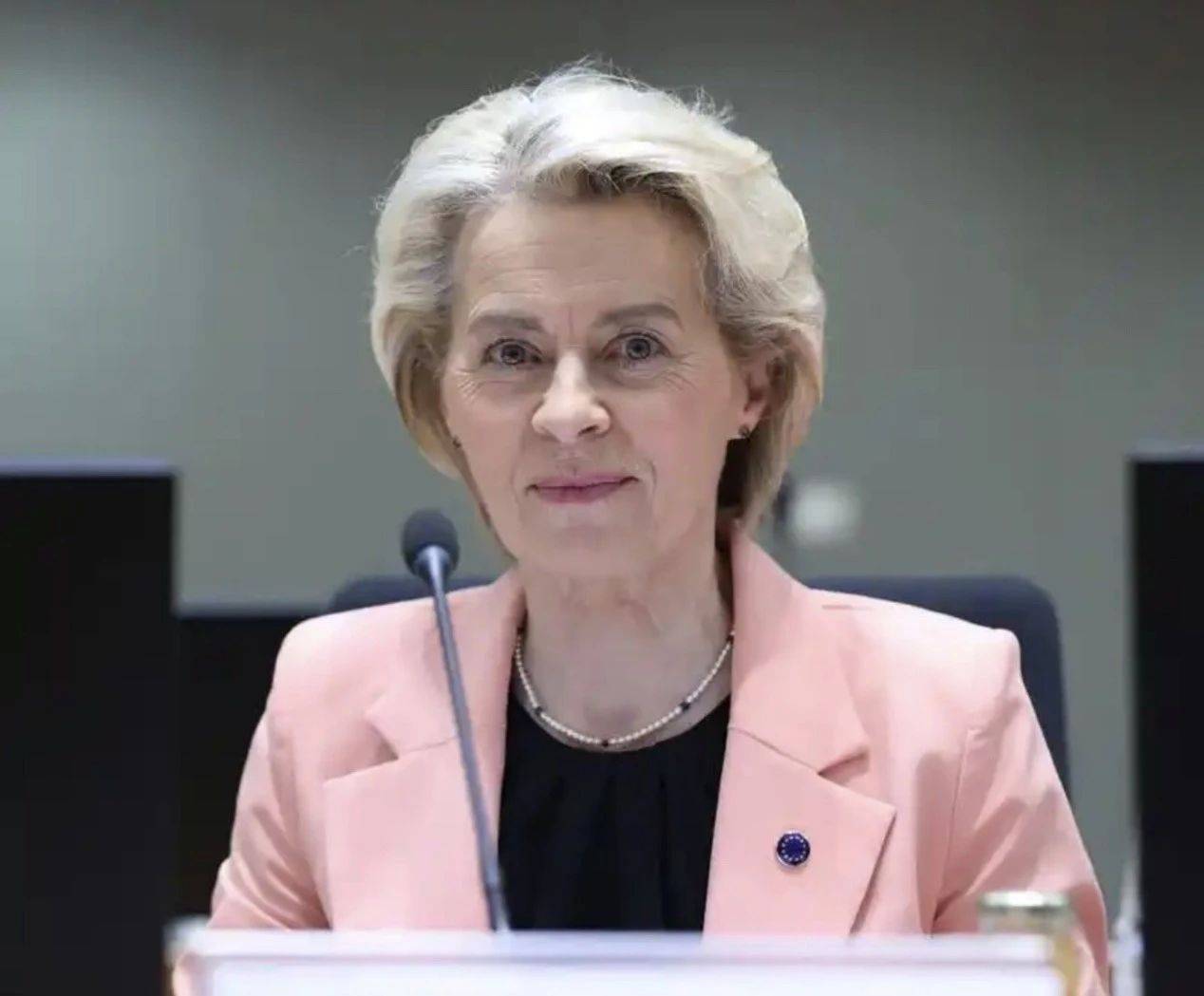 皇冠代理登1租用
_访华结束皇冠代理登1租用
，冯德莱恩离开北京，头一次把姿态放的这么低，临行前她给美方留了句话，意味深长