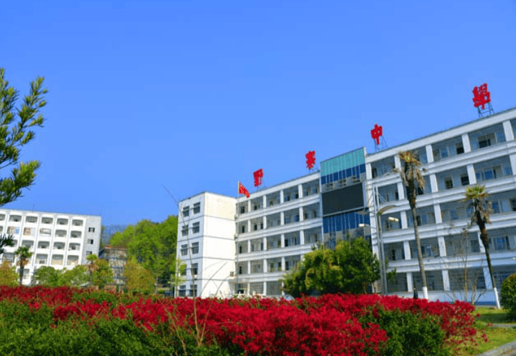 皇冠信用網在线开户
_安徽一中学获匿名校友100万捐款皇冠信用網在线开户
，校方：用于设立启航特别奖，鼓励军校录取学生