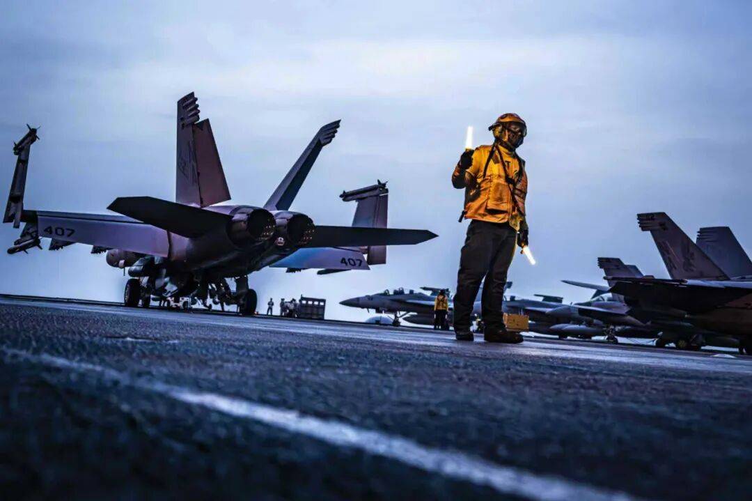 皇冠信用網网址
_美海军在南海连摔两架飞机皇冠信用網网址
,因电磁攻击?中国军号发文